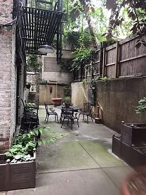 Rented by Keller Williams NYC | media 28