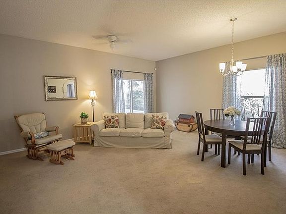 5th image of 354 Heritage Estates Ln