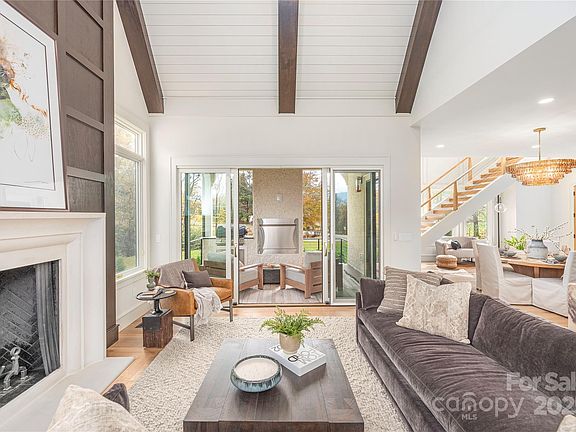 15th image of this home