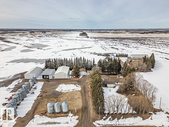 2nd image of A 50278 Range Rd #274