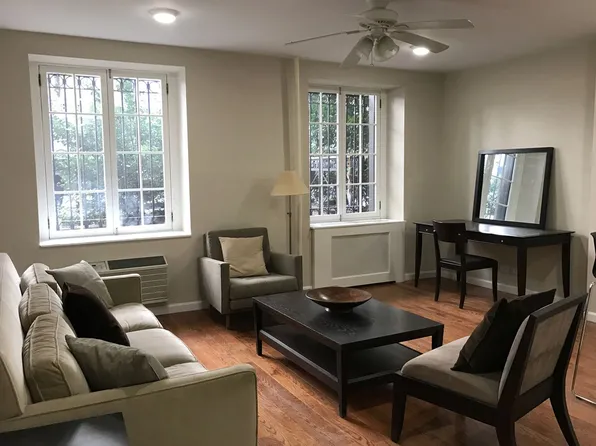 9 Gramercy Park S APT 1F, New York, NY 10003