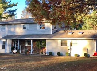 65 Shari Ln, Murphysboro, IL 62966