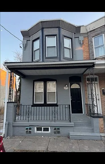 1232 Jackson St — Photo 1