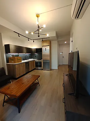 Rented by City Vista Inc | media 27