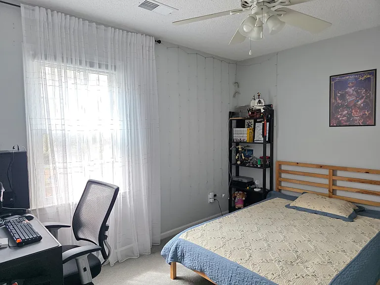 11702 Fernhurst Ln — Photo 13