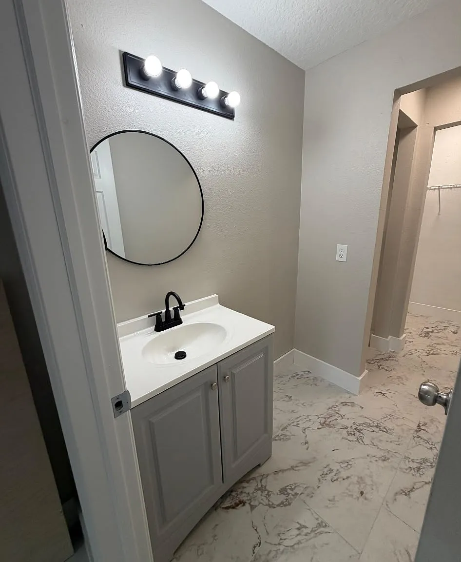 3 bed, 1209 sqft, $2,500 — Photo 4