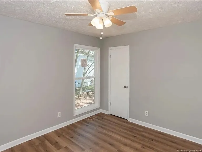 2012 Lakemeadow Dr — Photo 22