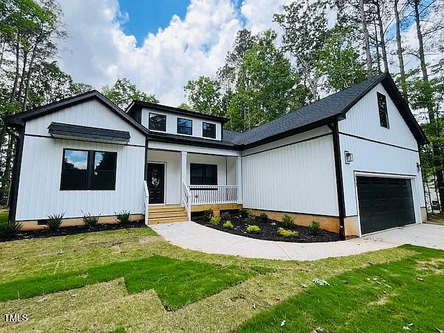 3 bed, 2.5 bath, 2006 sqft, $2,500 — Photo 2