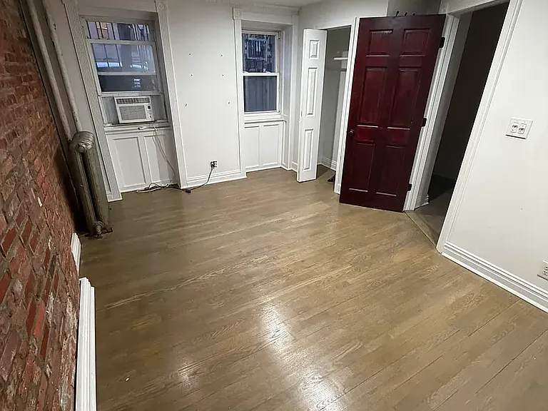342 Union St #2 — Photo 2