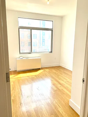 Rented by Chana Ofek, LREB | media 35