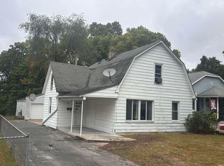 60 McKinstry Ave, Peru, IN 46970