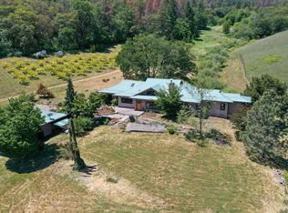 1785 Zemke Rd, Talent, OR 97540