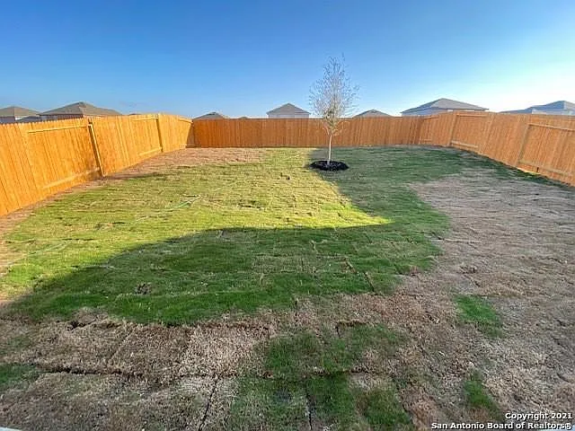 9310 Bennett Frst — Photo 27