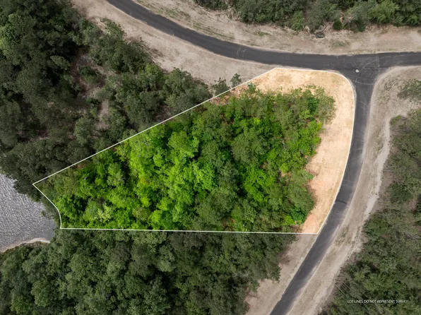 70 Red Wiggler Way, Lumberton, MS 39455