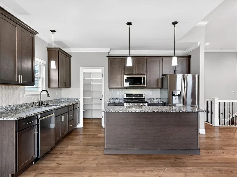 4 Arancio Ct — Photo 1