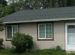 123 Cleveland St, Burlington, WA 98233