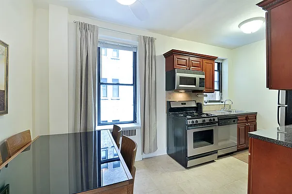 Sold by Corcoran | media 3