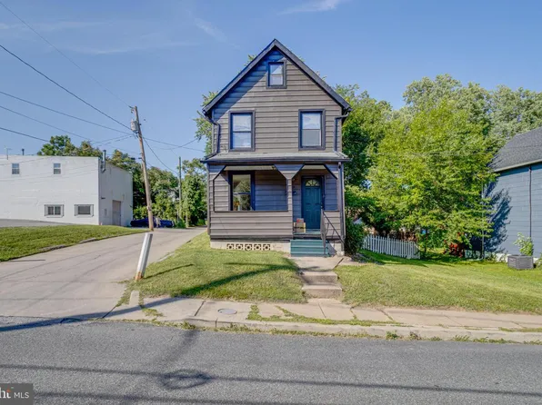 3004 Rosekemp Ave, Baltimore, MD 21214