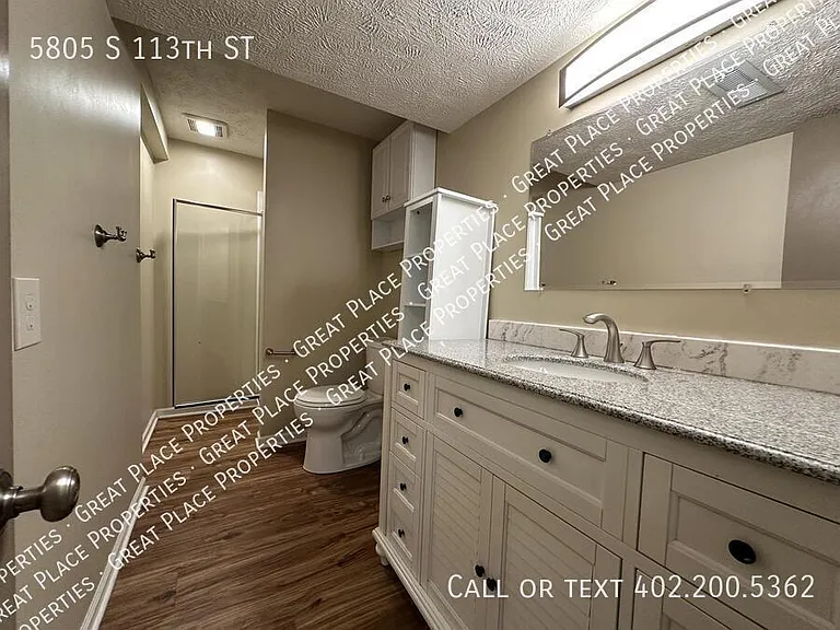 5805 S 113th St — Photo 18