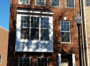 8898 Quarry Rd, Manassas, VA 20110