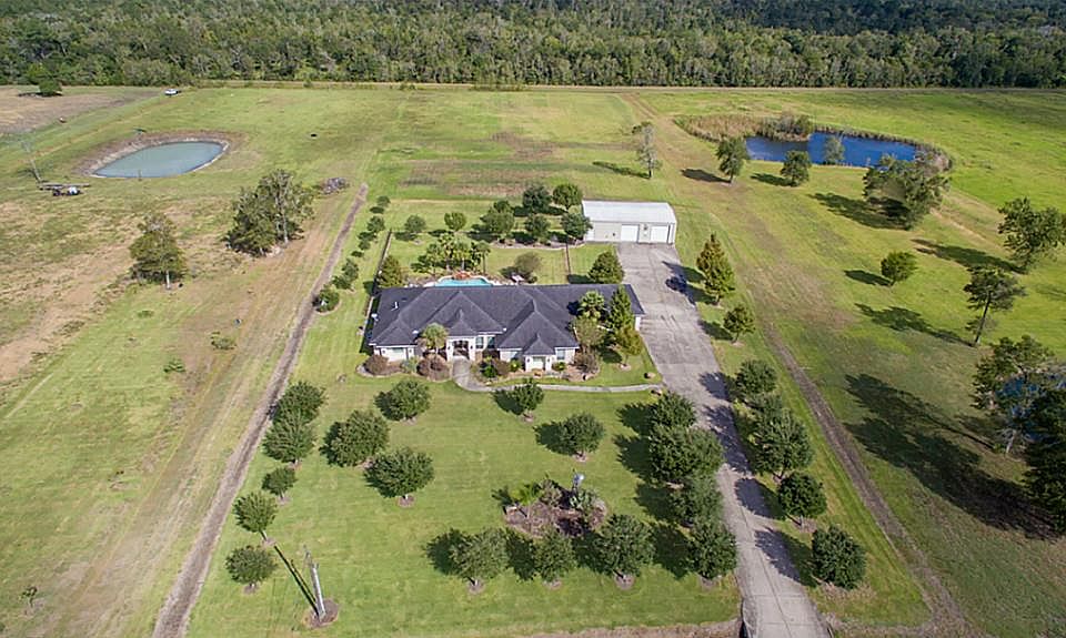 1st image of 4545 Jordan Ln