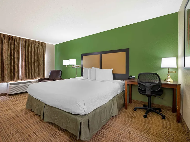 Studio Suite - 1 King Bed