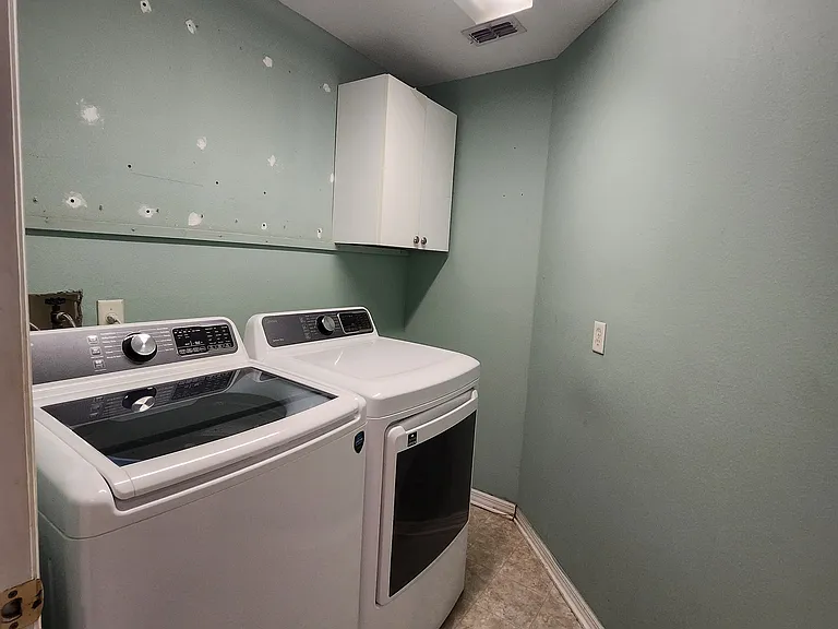 11005 Crystal Glen Blvd — Photo 21