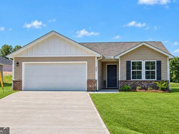 267 Woodlake Lndg, Hartwell, GA 30643