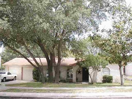 1st image of 14215 HUNTER HILL DR