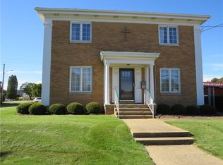 319 N Broad St, Grove City, PA 16127