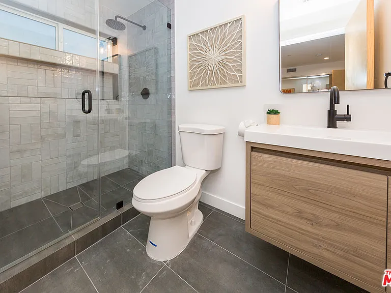809 N Cherokee Ave #1/2 — Photo 13
