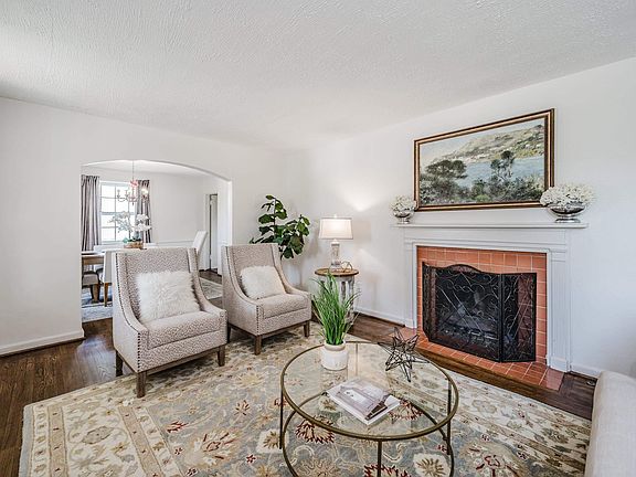 2nd image of 46 Edgehill Rd