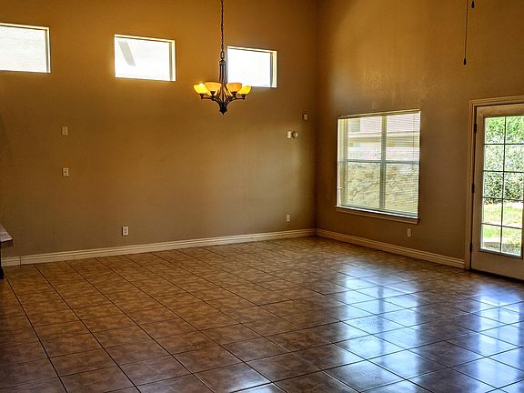 4th image of 11408 Victor Flores Pl