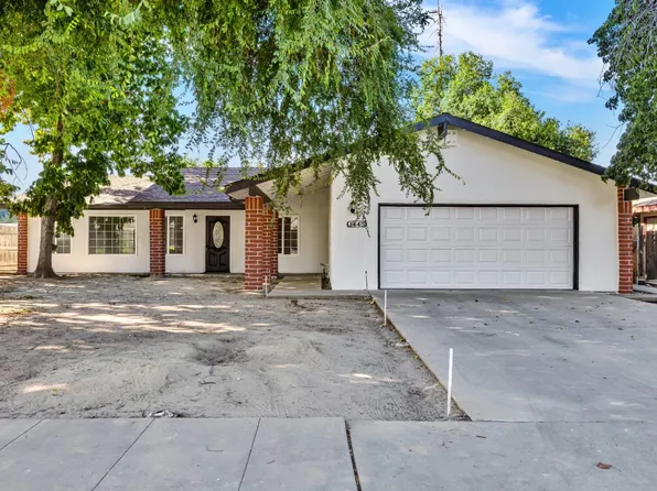 1445 Jackson St, Selma, CA 93662