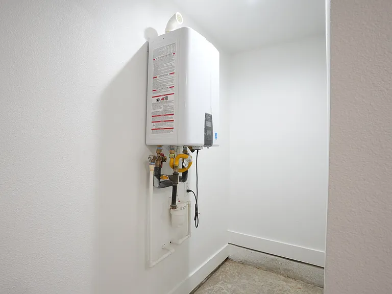 629 N Tyler St #107 — Photo 27
