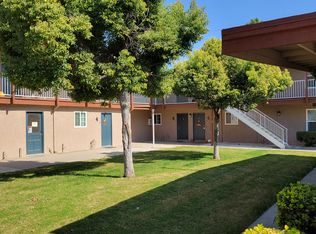 1450 W Walnut Ave, Visalia, CA 93277