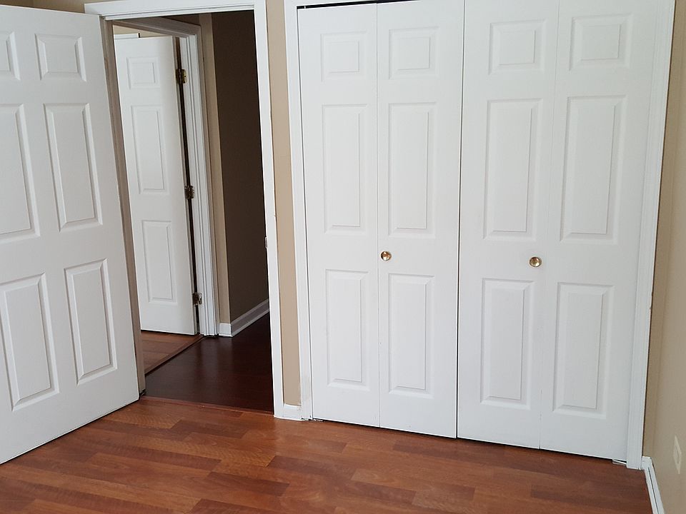 1st image of 2514 Charleston Dr Unit 5
