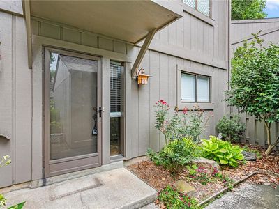 236 Northpoint Ave UNIT H, High Pt, NC, 27262