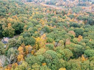 48 Rabbit Hill Rd, New Preston Marble Dale, CT 06777