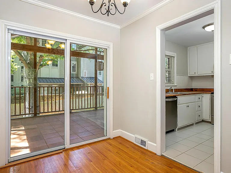 2304 Floral Ave — Photo 6