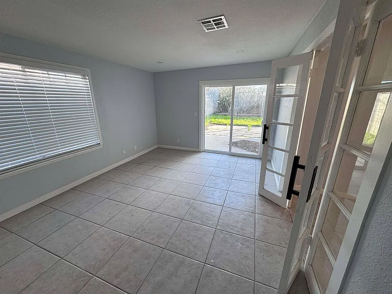 3512 Balmont St — Photo 16