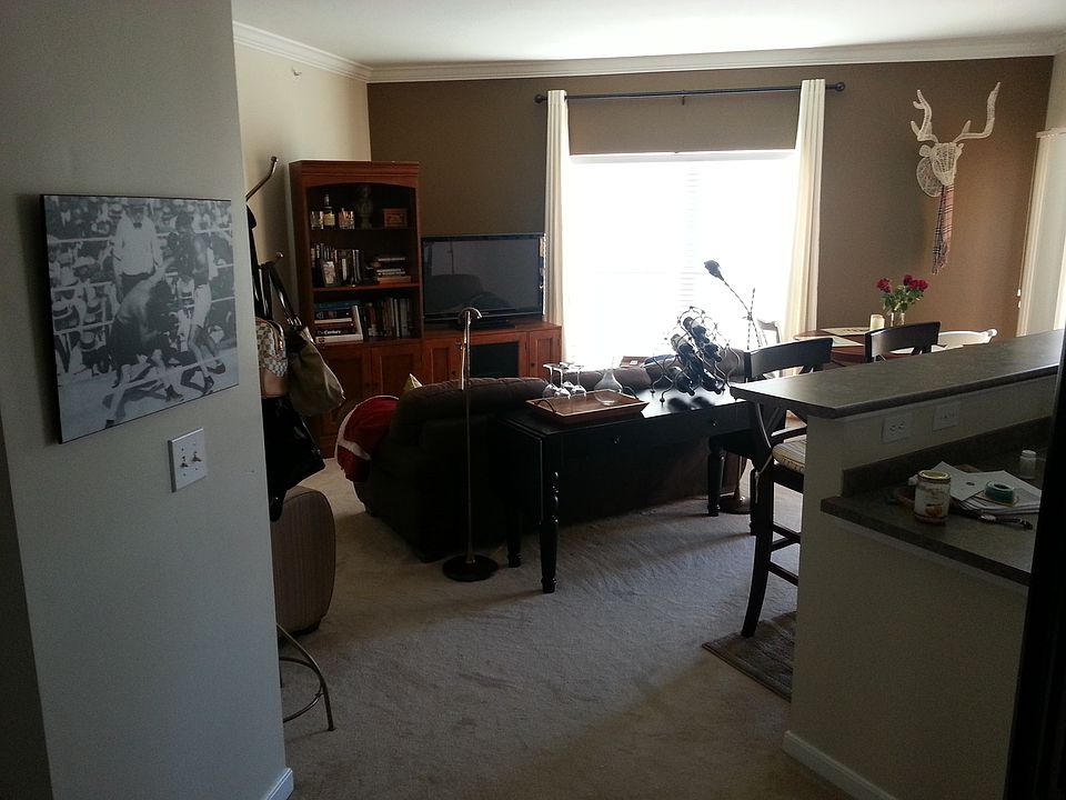 1st image of 2820 Eden Ave Unit 8B