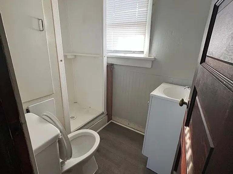 1621 W Jackson St (Wynn Funds LLC) — Photo 2