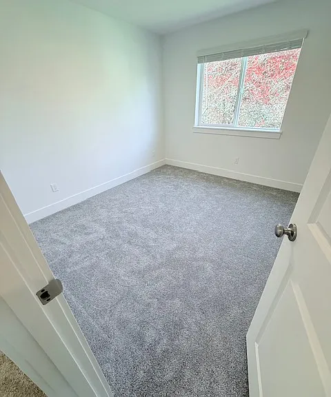 18951 SW Hazelwood Ln — Photo 22