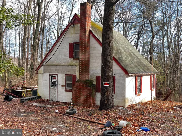 12838 Pennersville Rd, Waynesboro, PA 17268