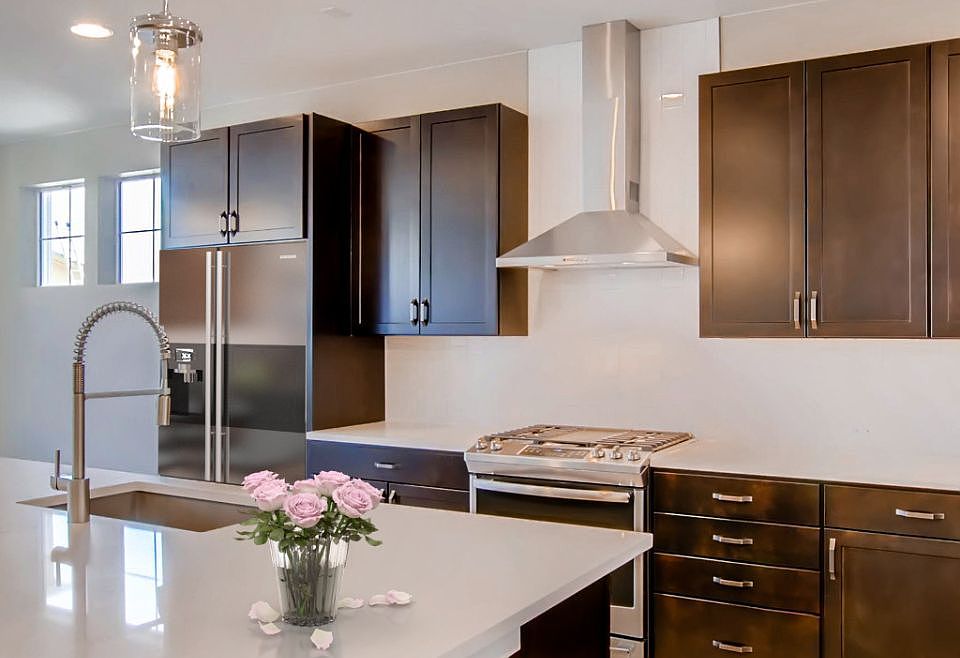Plan 2204 Kitchen