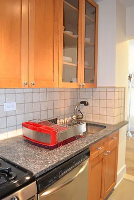 Sold by Urban Living | media 11