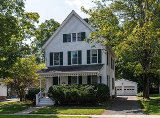 20 Center St, Easthampton, MA 01027