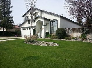 7114 Rhone Dr, Bakersfield, CA 93308