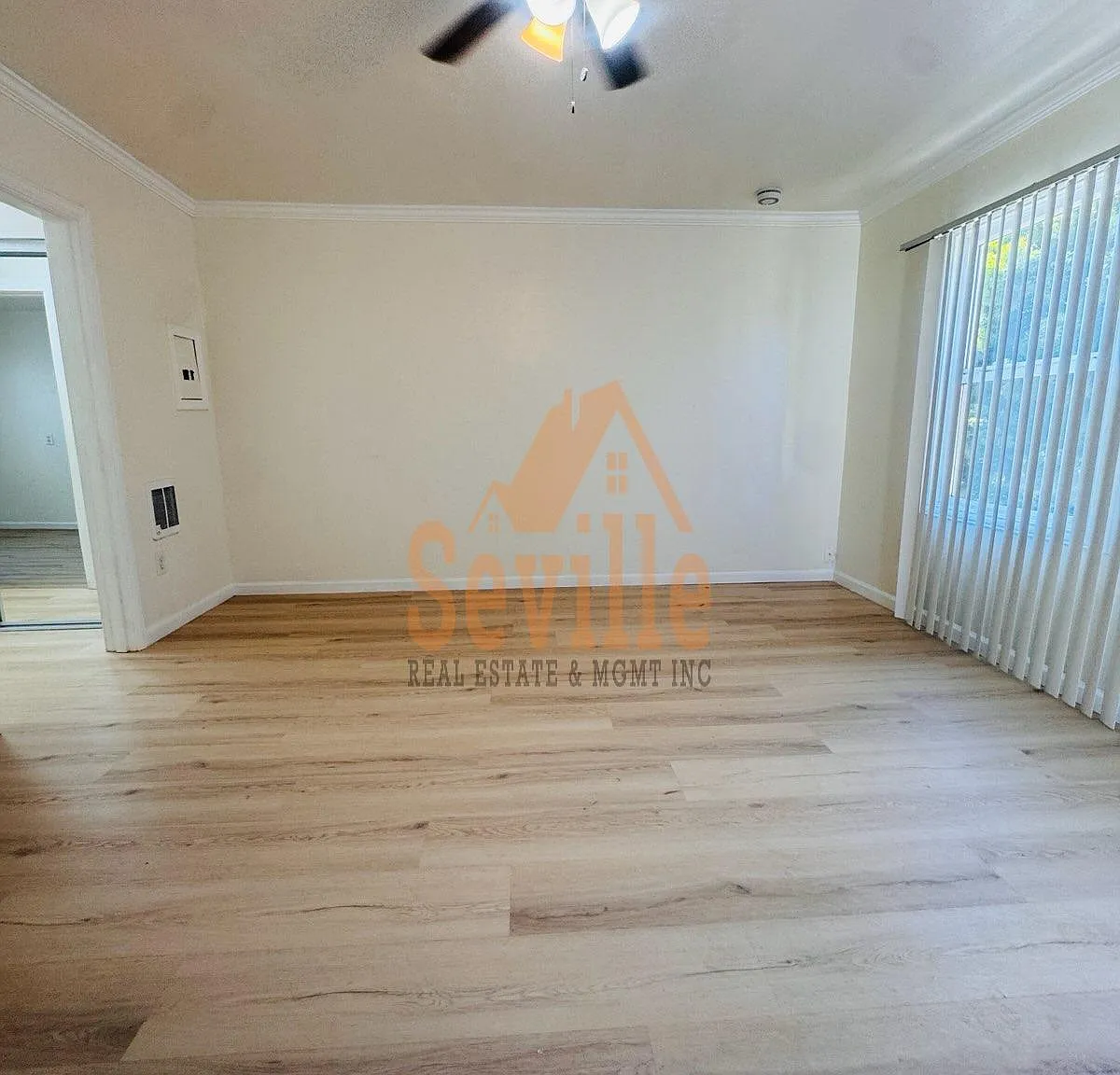 Studio, 374 sqft, $1,525 — Photo 2